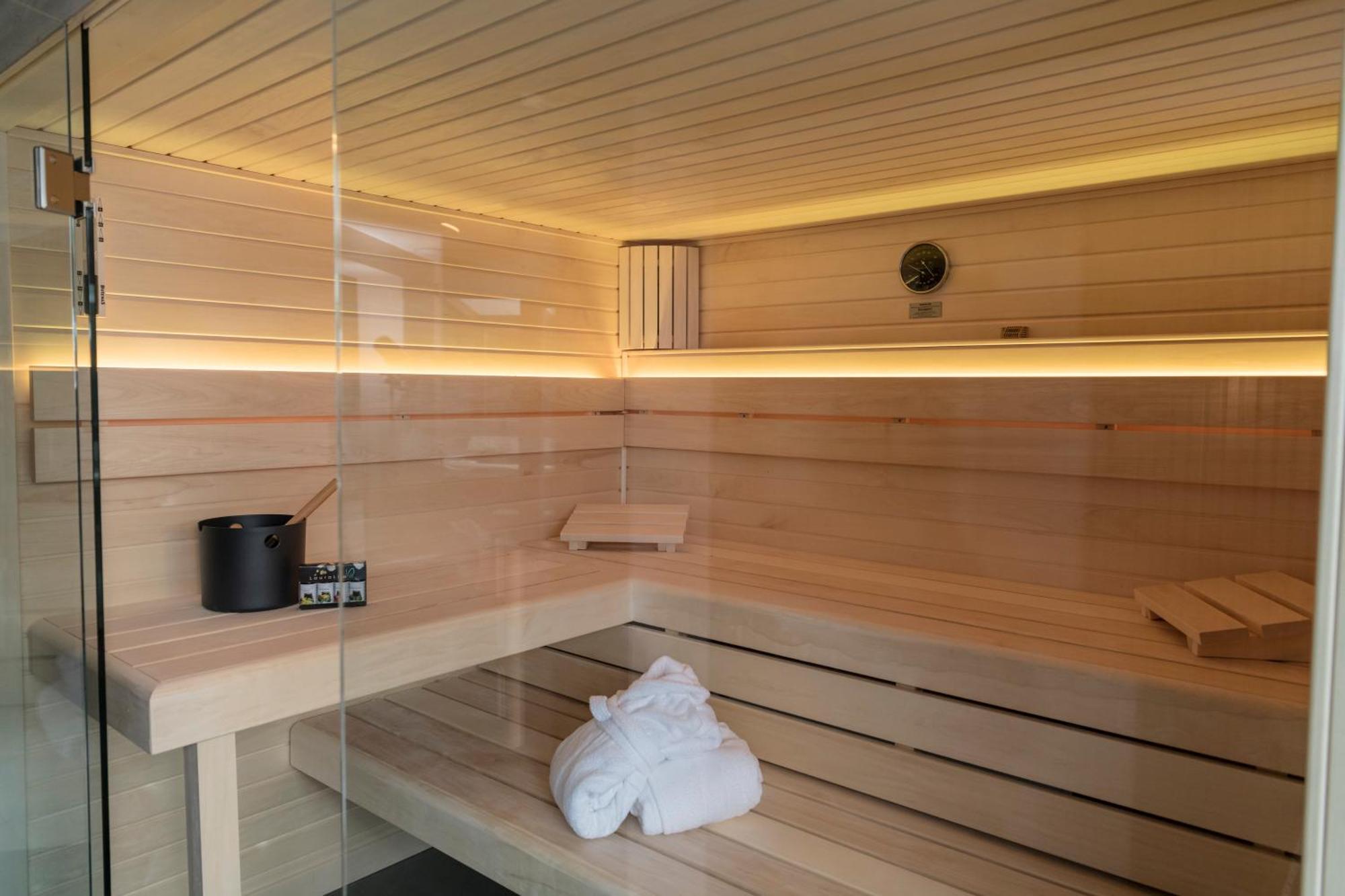 Wellness House Oase Spa Mit Whirlpool Timmendorfer Strand Eksteriør billede